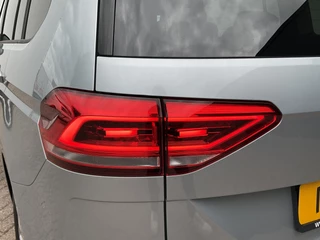Volkswagen Touran – thumbnail 24