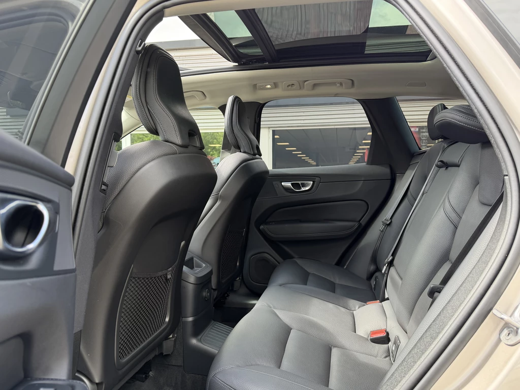Volvo XC60 – foto 10