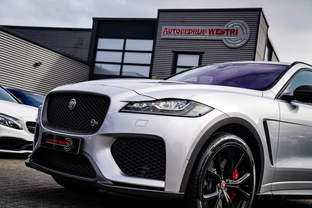 Jaguar F-PACE – foto 3