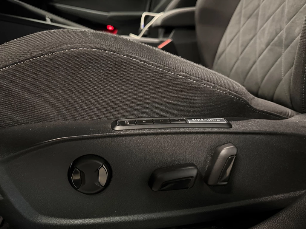 Volkswagen Golf – foto 23