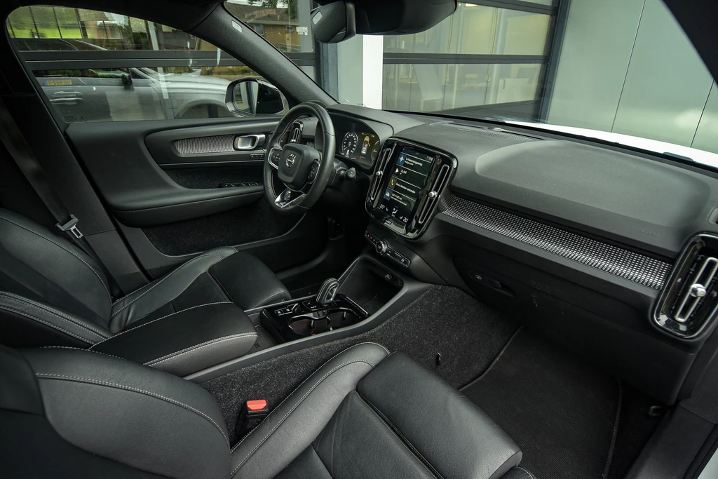 Volvo XC40 – foto 25