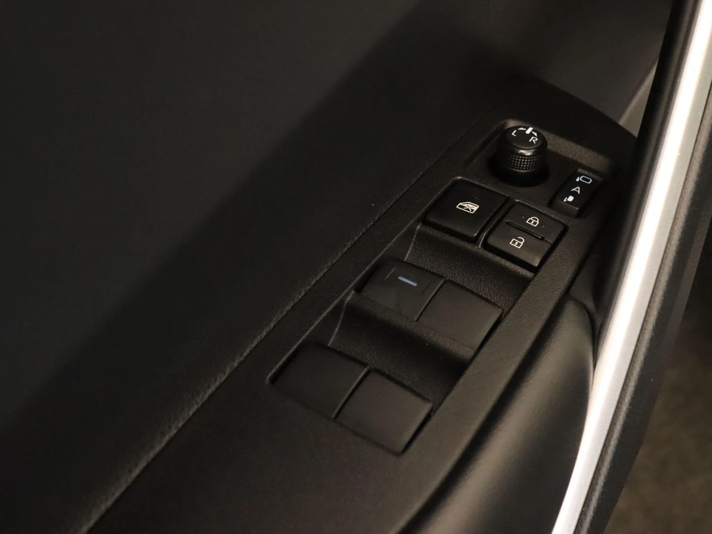 Toyota Corolla Cross – foto 12