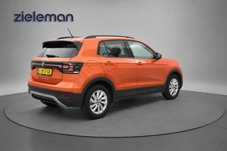 Volkswagen T-Cross – thumbnail 5