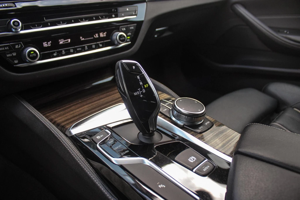 BMW 5 Serie – foto 39