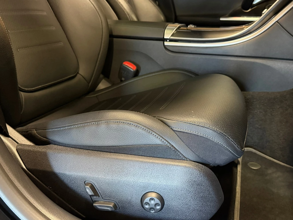 Mercedes-Benz C-Klasse – foto 36