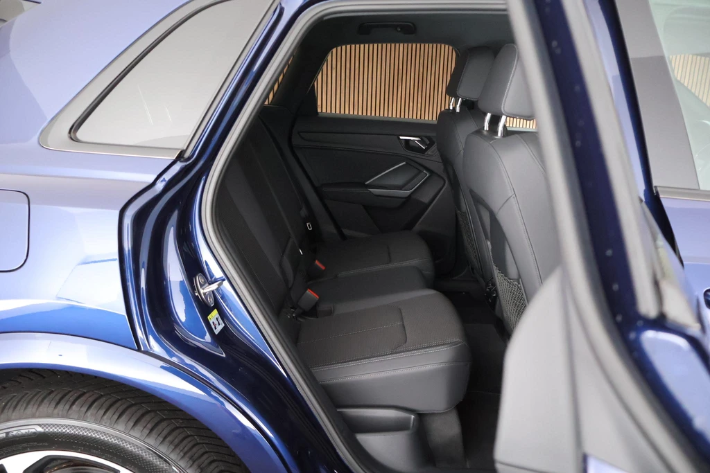 Audi Q3 – foto 11