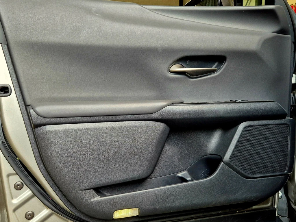 Lexus UX – foto 41