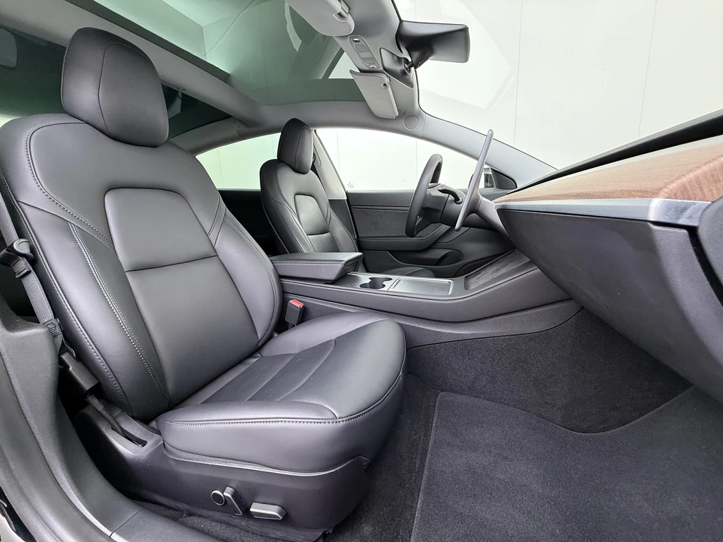 Tesla Model 3 – foto 37