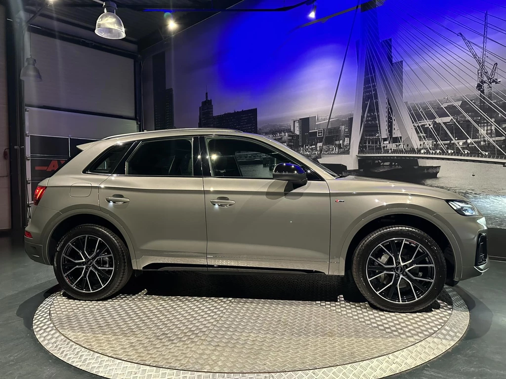 Audi Q5 – foto 11