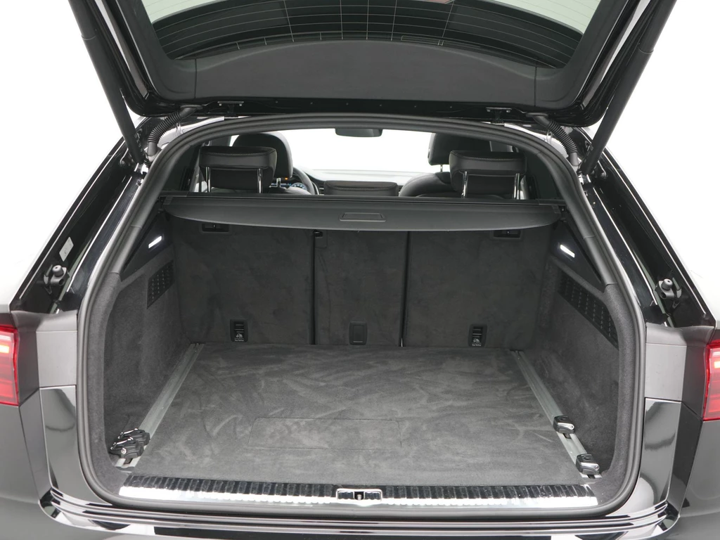 Audi Q8 – foto 54