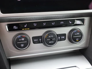 Volkswagen Passat – thumbnail 22