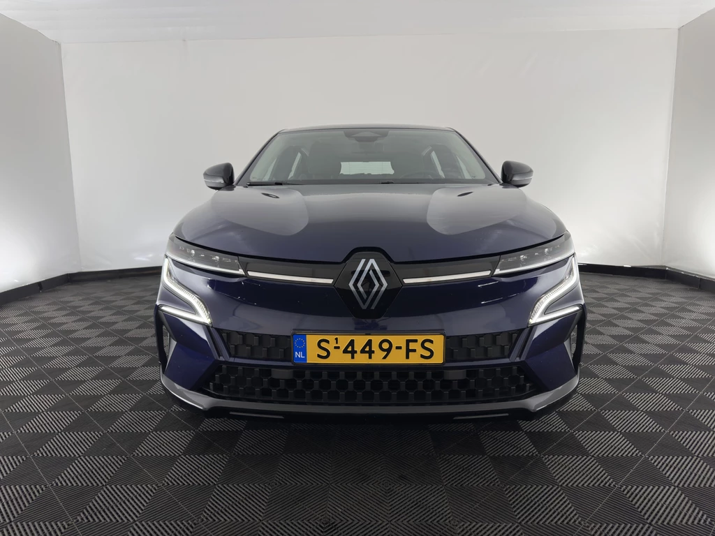 Renault Megane E-Tech – foto 6