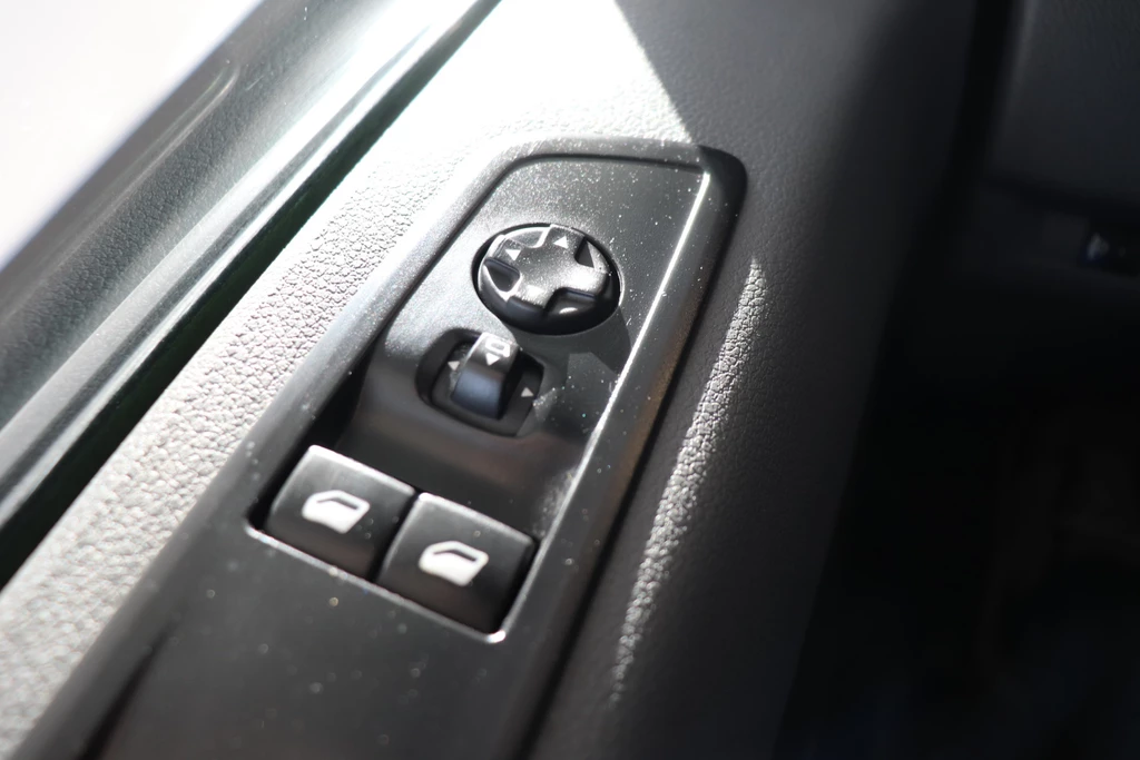 Opel Vivaro – foto 24