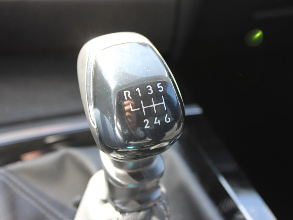 Opel Astra – foto 9