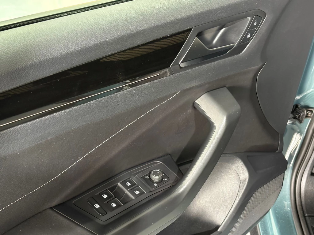 Volkswagen T-Roc – foto 25