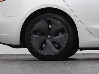 Tesla Model 3 – thumbnail 42