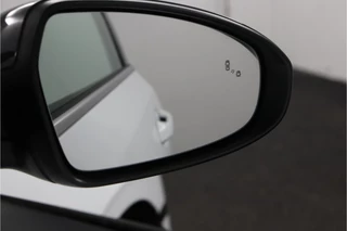 Kia ProCeed – thumbnail 41
