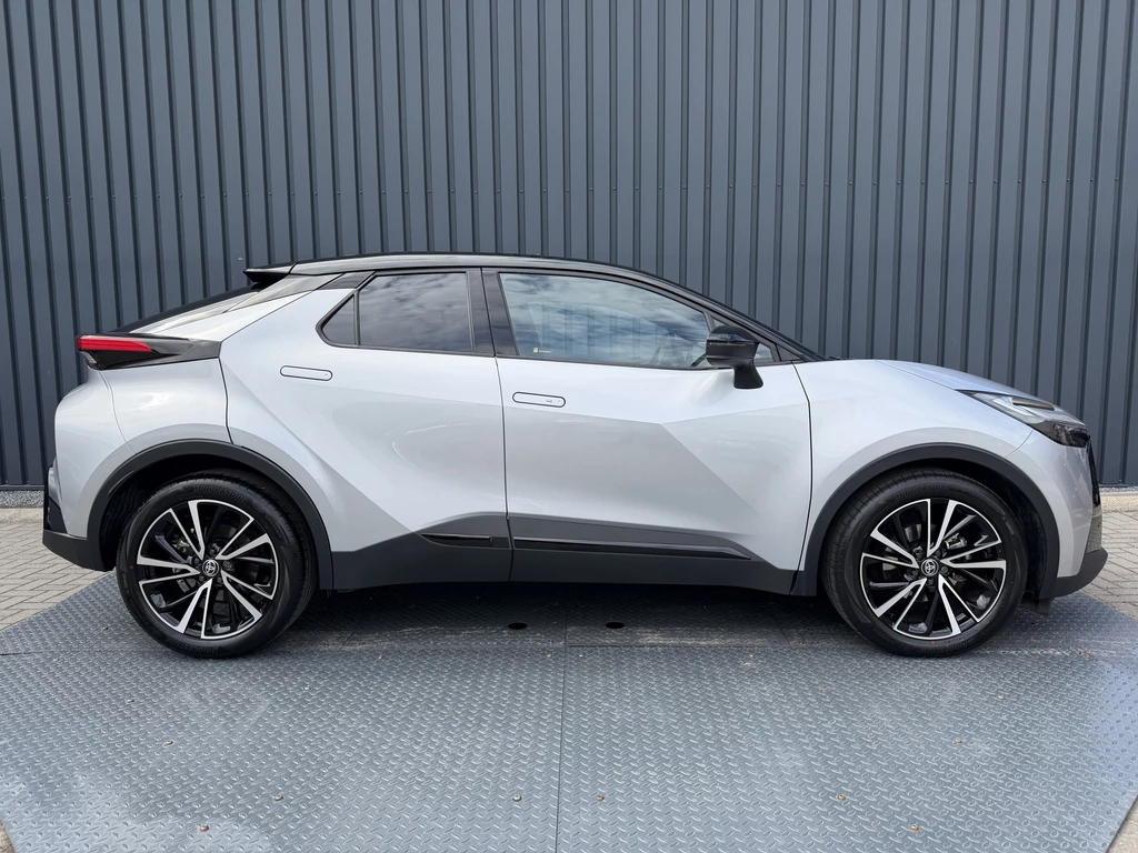 Toyota C-HR – foto 9