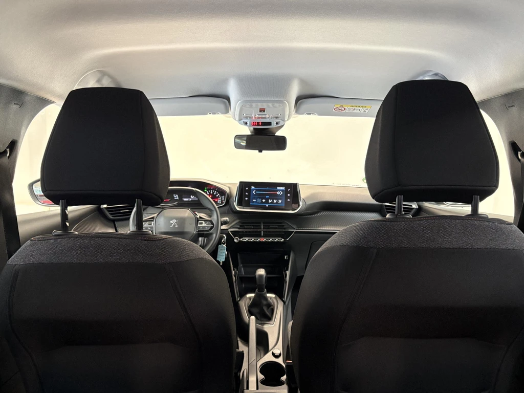 Peugeot 208 – foto 10