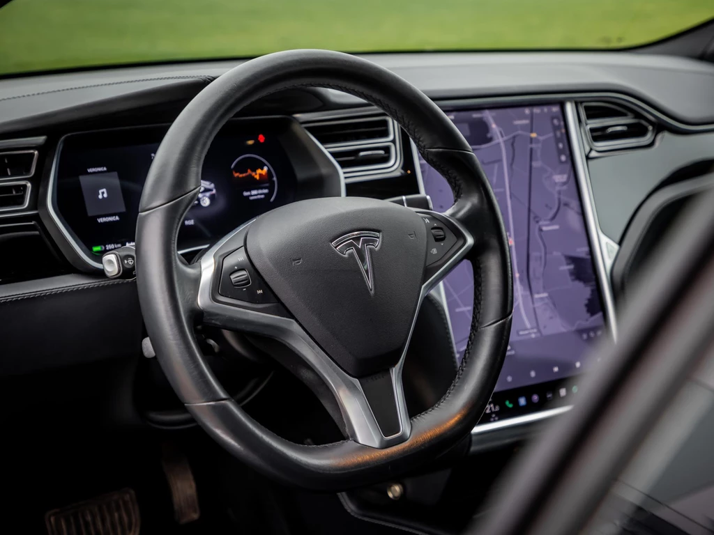 Tesla Model S – foto 10