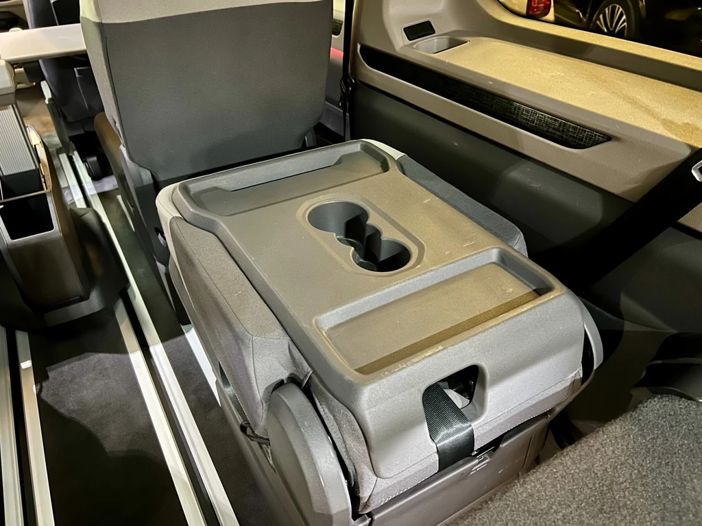 Volkswagen Multivan – foto 30