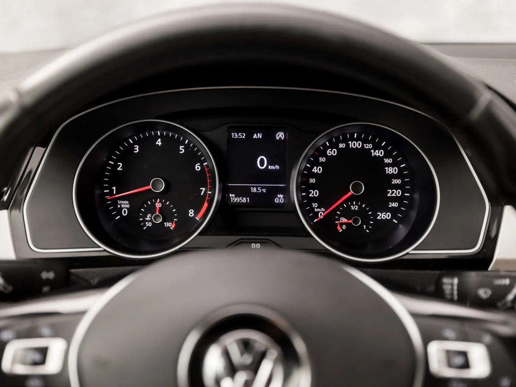 Volkswagen Passat – foto 20