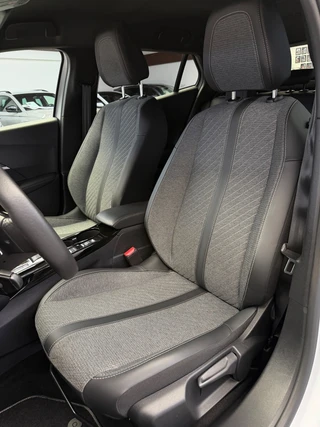 Peugeot 2008 – thumbnail 12