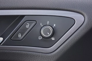 Volkswagen Golf – thumbnail 39