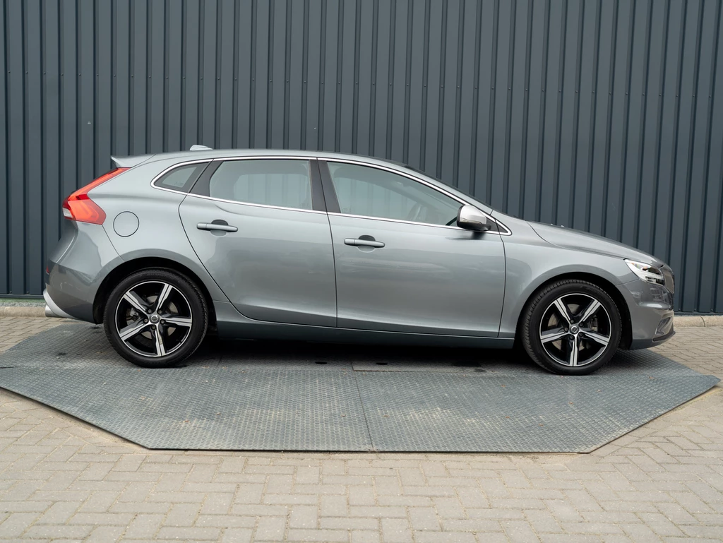 Volvo V40 – foto 13
