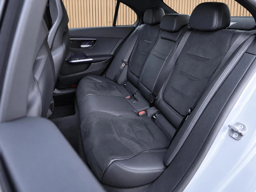 Mercedes-Benz C-Klasse – foto 12