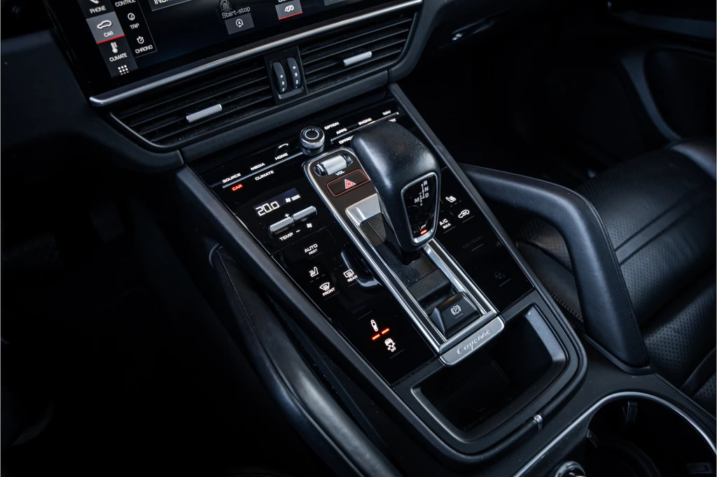 Porsche Cayenne – foto 22
