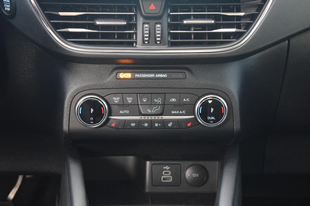 Ford Kuga – foto 16