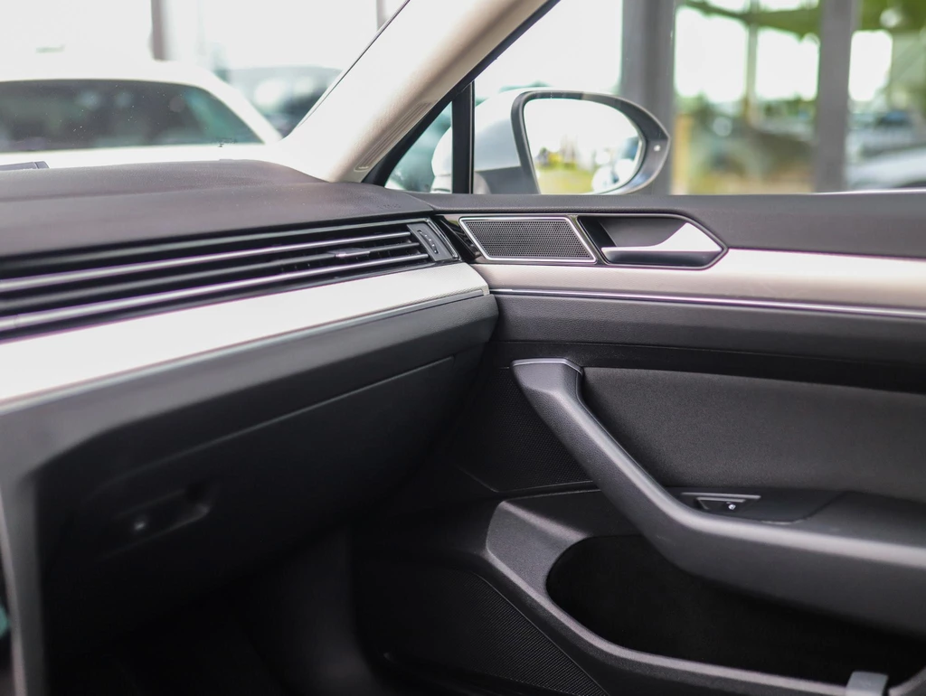 Volkswagen Passat – foto 48