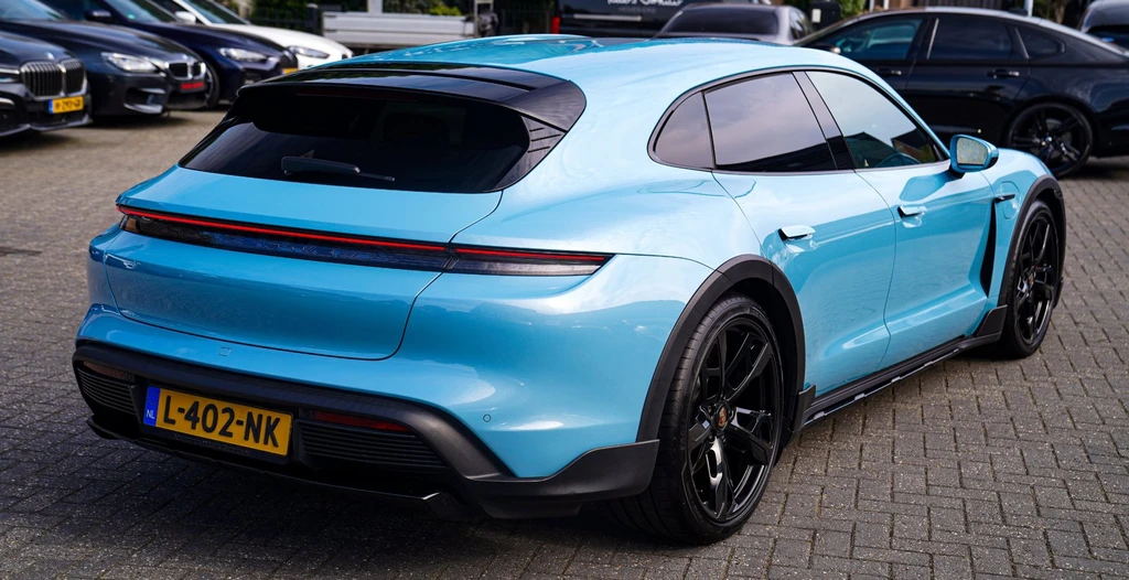 Porsche Taycan – foto 10