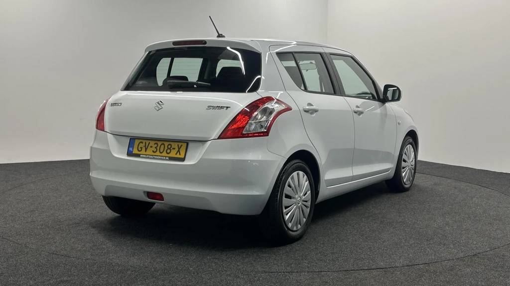 Suzuki Swift – foto 5