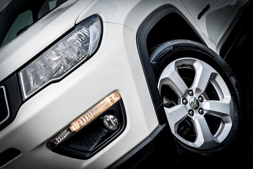 Jeep Compass – foto 12