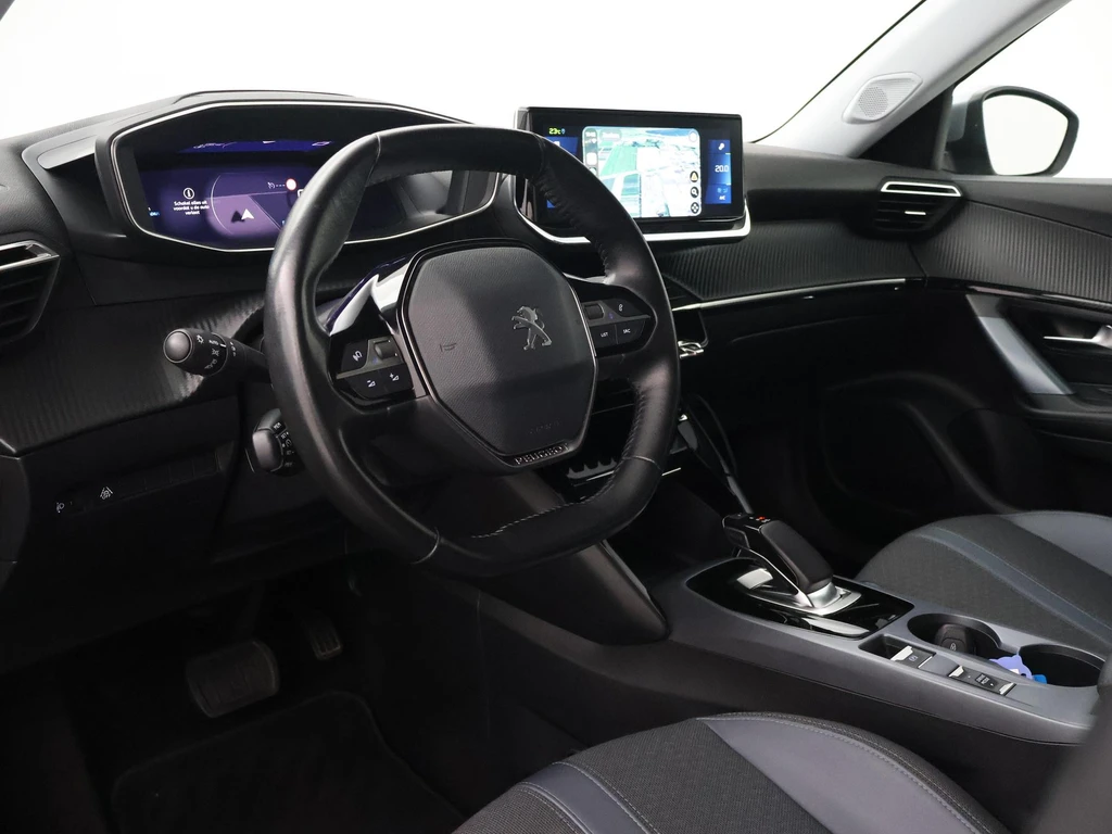 Peugeot e-2008 – foto 21