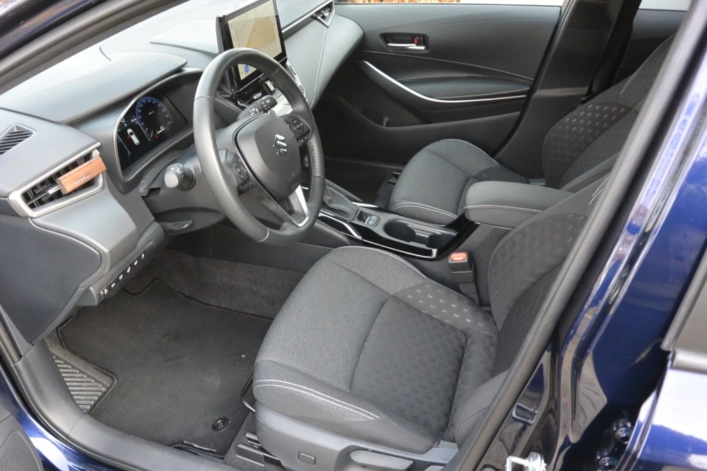 Suzuki Swace – foto 23
