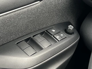 Toyota Yaris – thumbnail 14