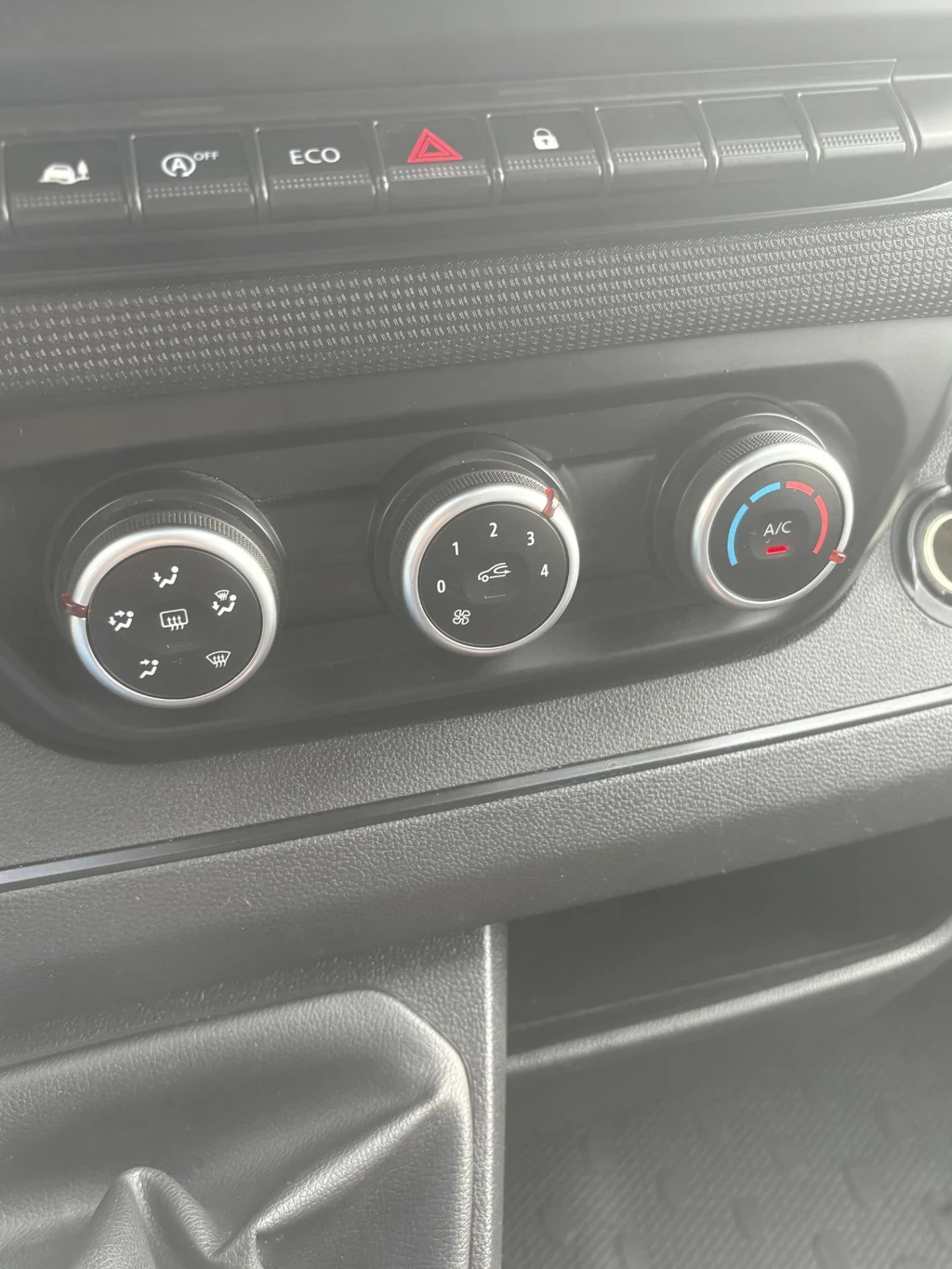 Renault Trafic – foto 15