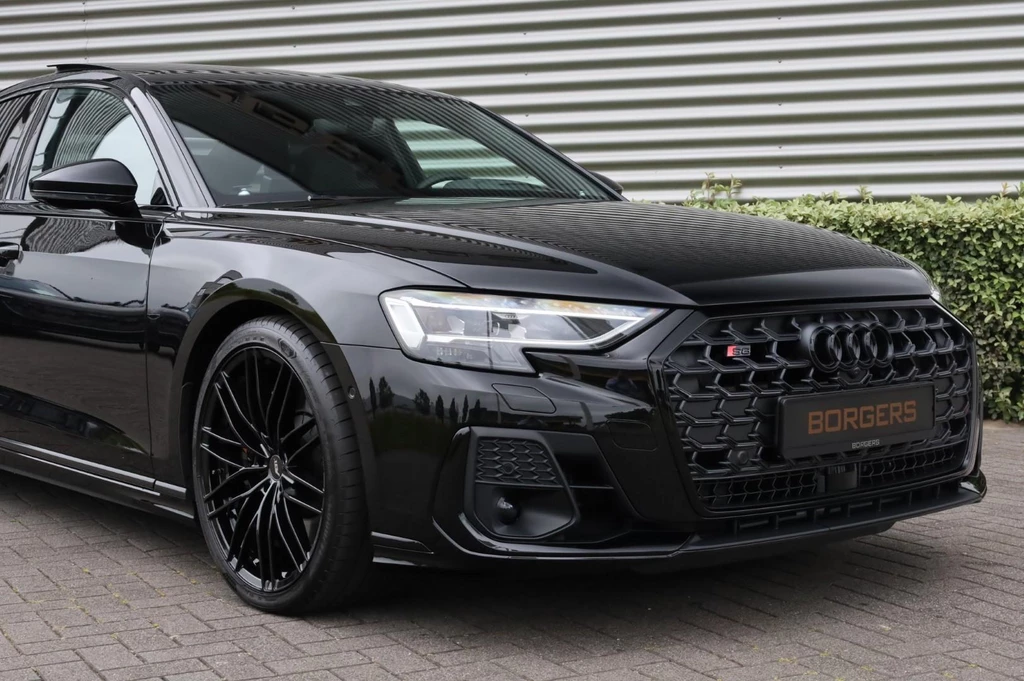 Audi S8 – foto 10