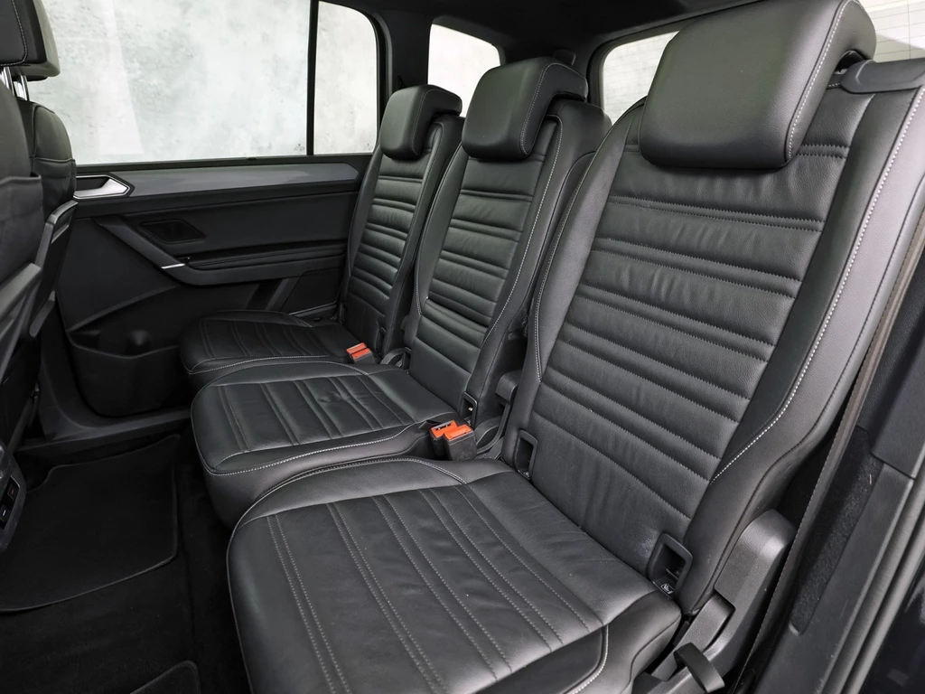 Volkswagen Touran – foto 19