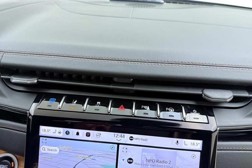 Jeep Grand Cherokee – foto 36