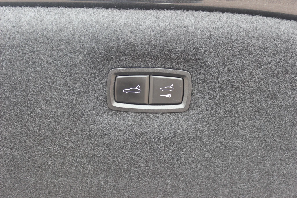 Porsche Taycan – foto 28