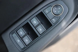 Renault Clio – thumbnail 11
