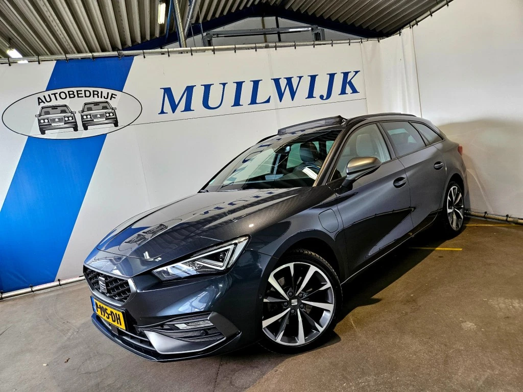 SEAT Leon – foto 1