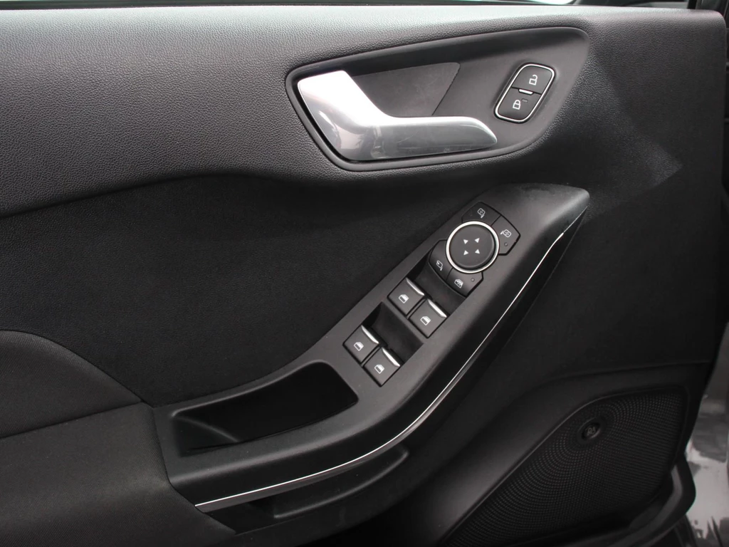 Ford Fiesta – foto 16