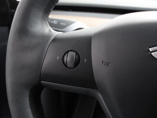 Tesla Model Y – thumbnail 18