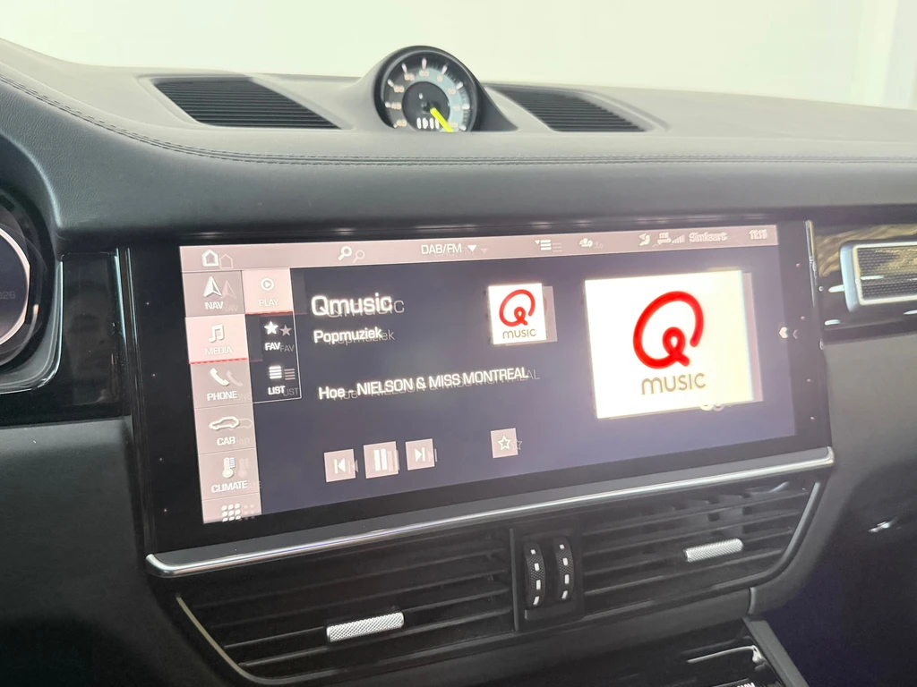 Porsche Cayenne – foto 21