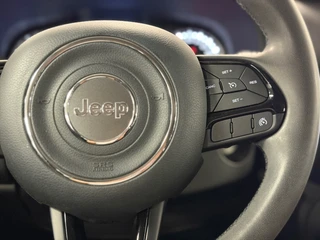 Jeep Renegade – thumbnail 17